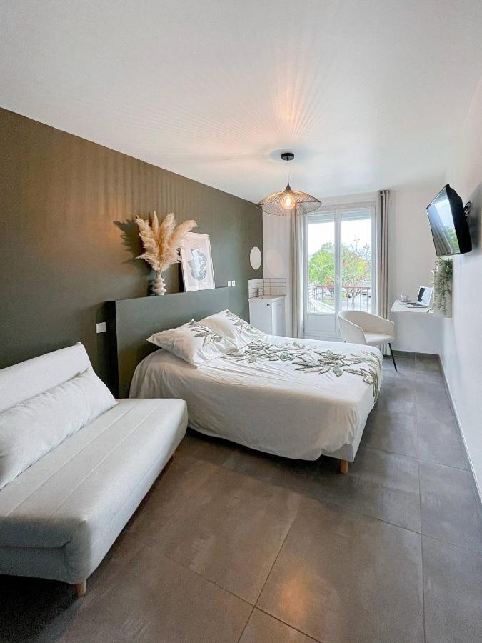 Auteuil • 4 • Wifi • Metro A 400m Rennes